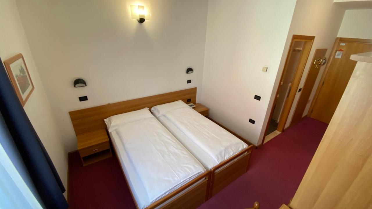Hotel Alberello Ρίβα ντελ Γκάρντα Εξωτερικό φωτογραφία