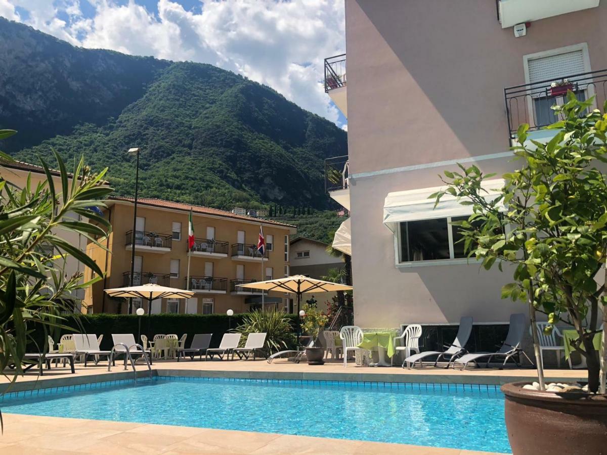 Hotel Alberello Ρίβα ντελ Γκάρντα Εξωτερικό φωτογραφία