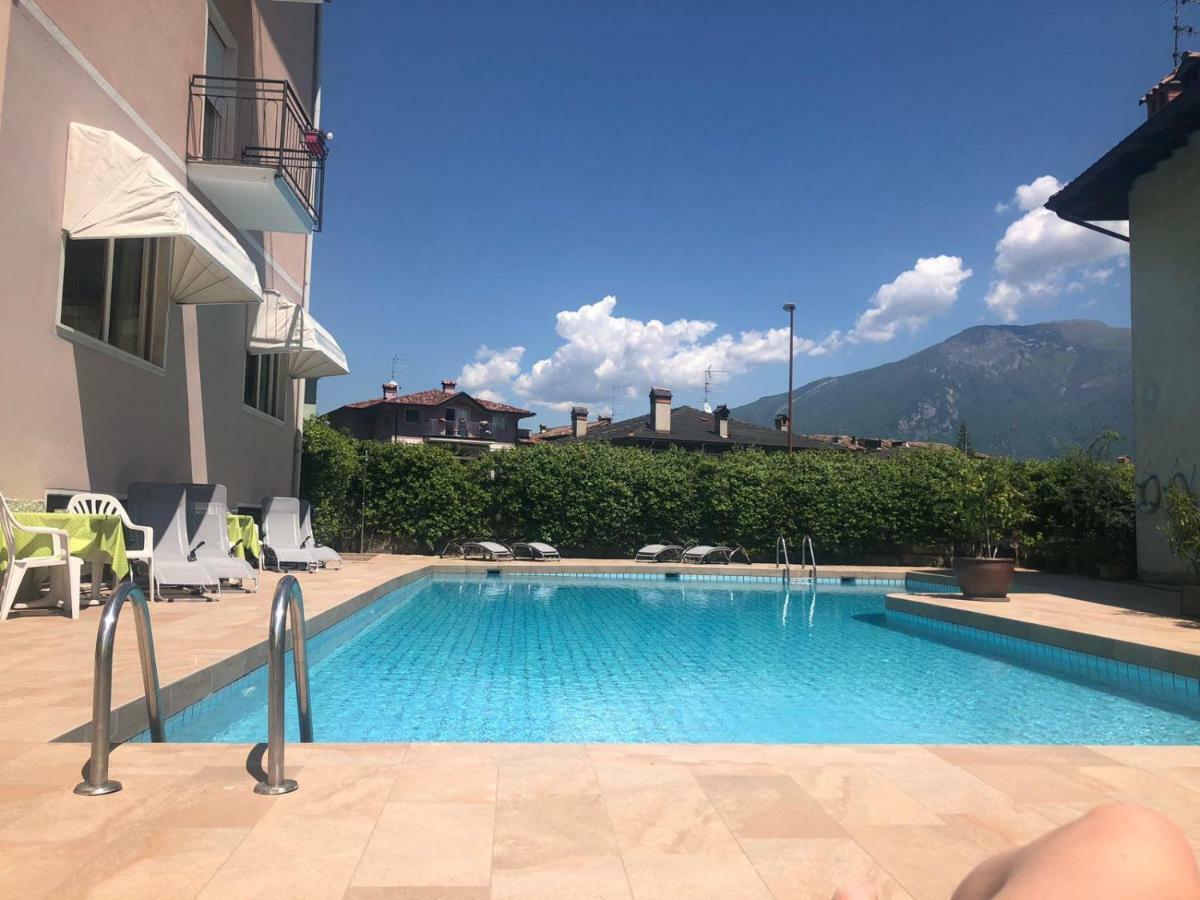 Hotel Alberello Ρίβα ντελ Γκάρντα Εξωτερικό φωτογραφία