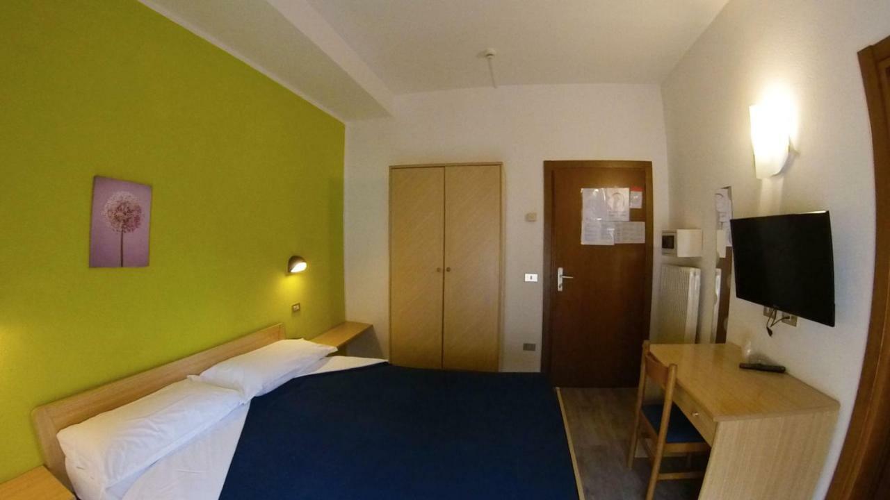 Hotel Alberello Ρίβα ντελ Γκάρντα Εξωτερικό φωτογραφία